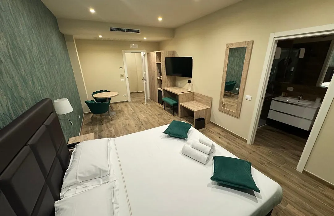 Ricaroka Exclusive Room & Spa-1