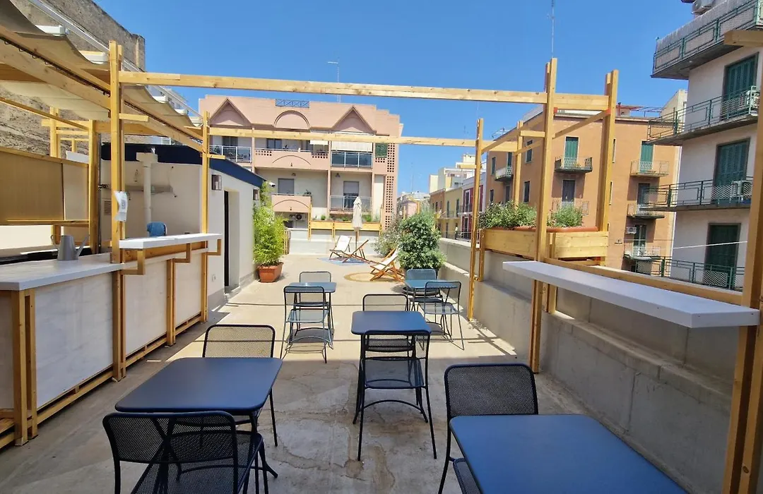 Lostabile Guesthouse & Coworking-1