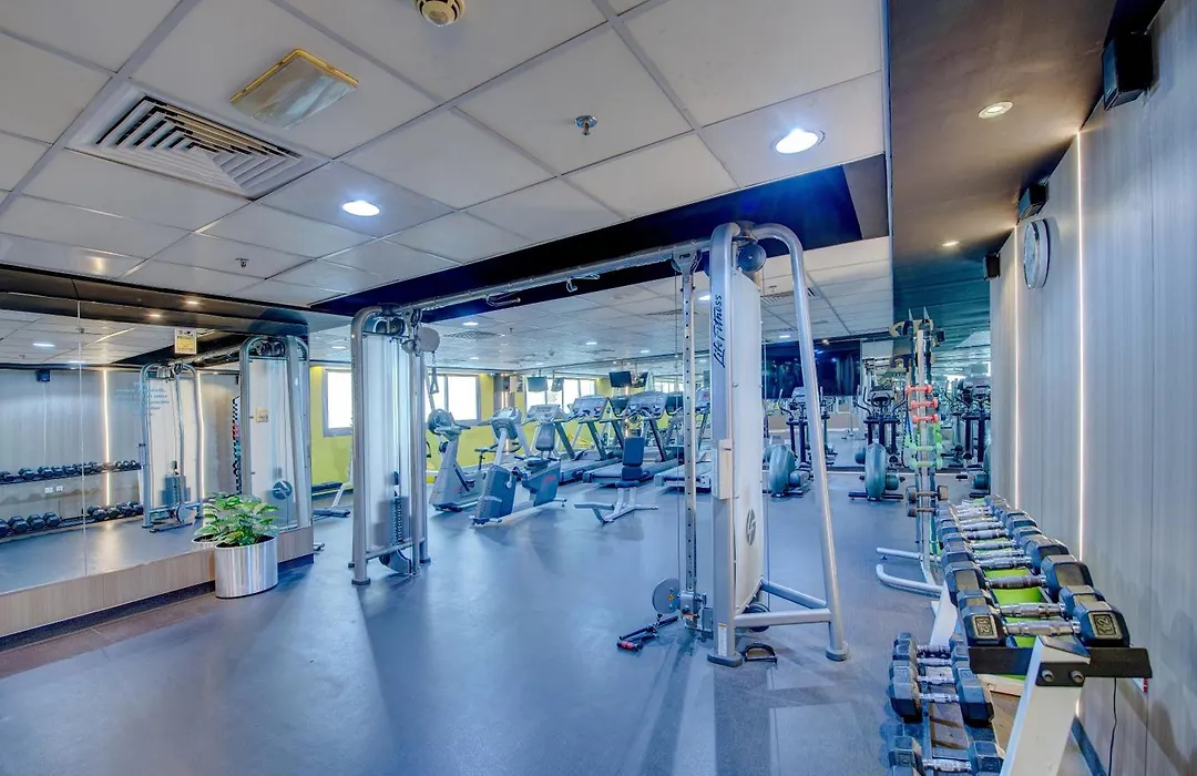 Howard Johnson Plaza By Wyndham Dubai Deira-1