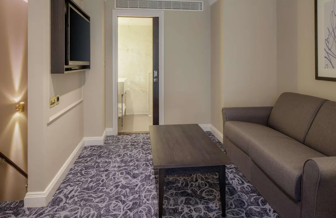 Hilton London Euston-1