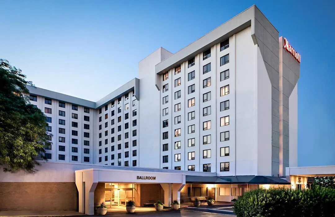 New York Laguardia Airport Marriott-1