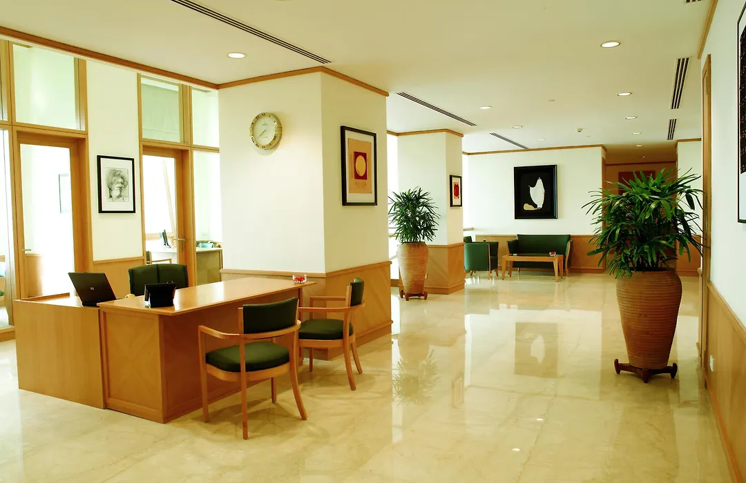 Trident Nariman Point-1