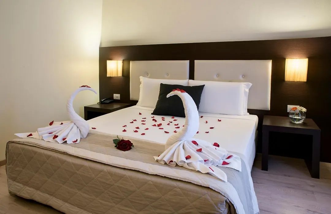 Hotel Executive-1