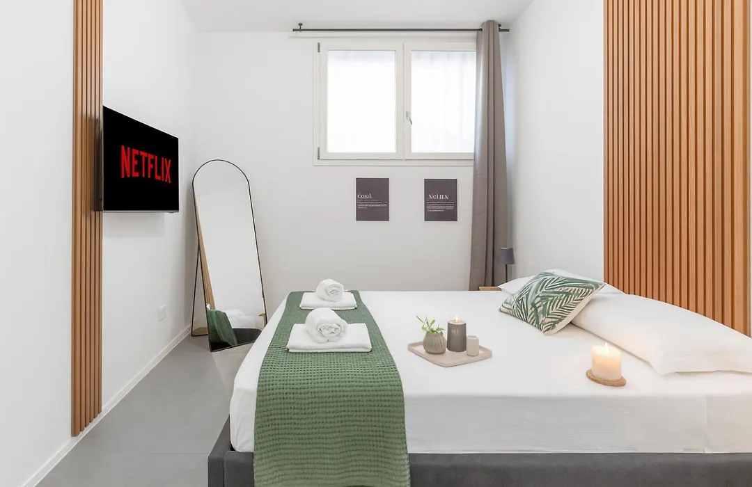 Room 12 Milano -Near Train Station -15 Min Rho Fiera-Duomo-Malpensa-1