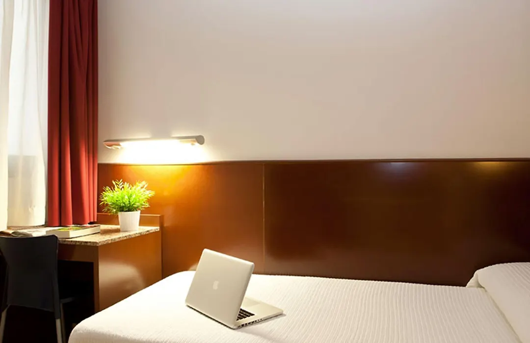 Hotel Sant Pau-1