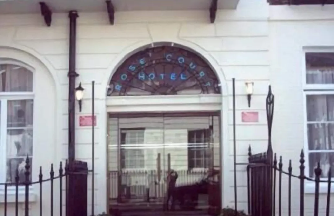 Rose Court Hotel-1