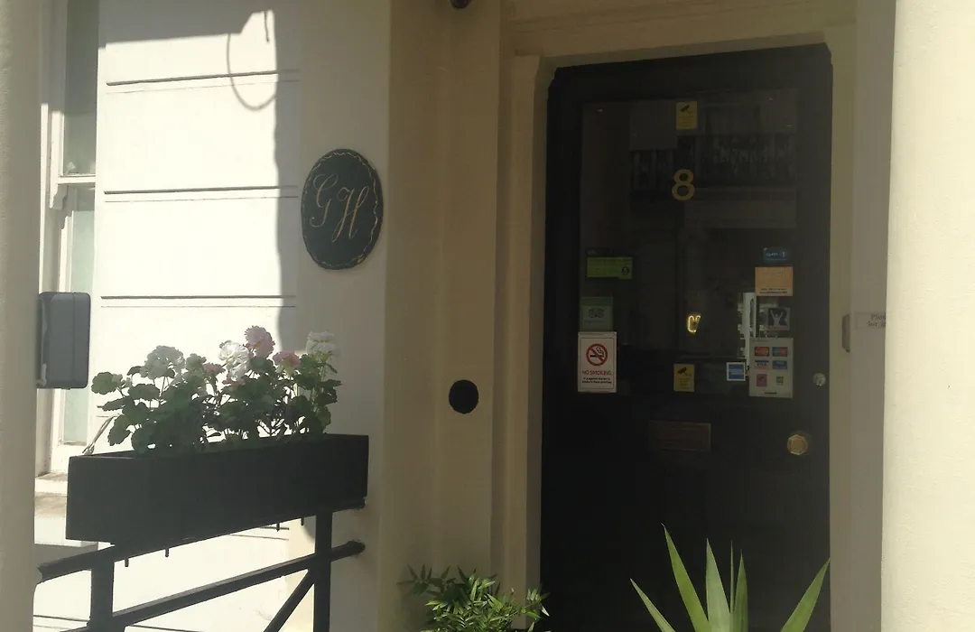 Glendale Hyde Park Hotel-1