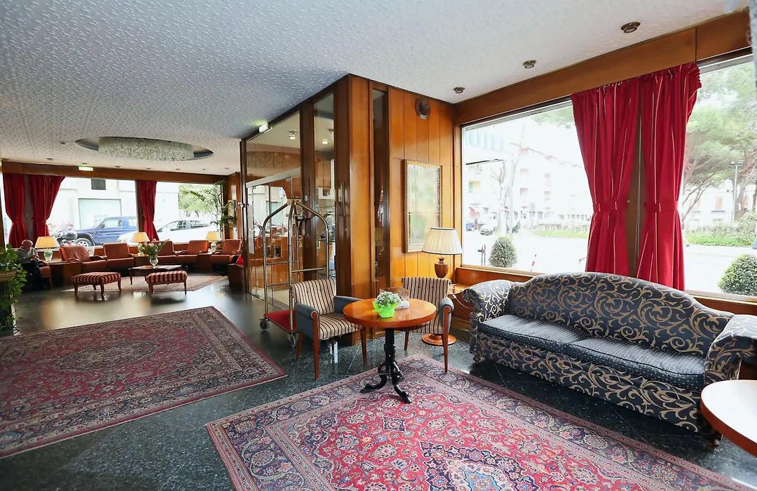 Hotel Royal Palace-1