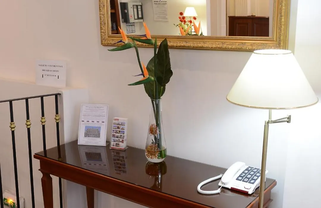 Hotel Imperial Paris-1