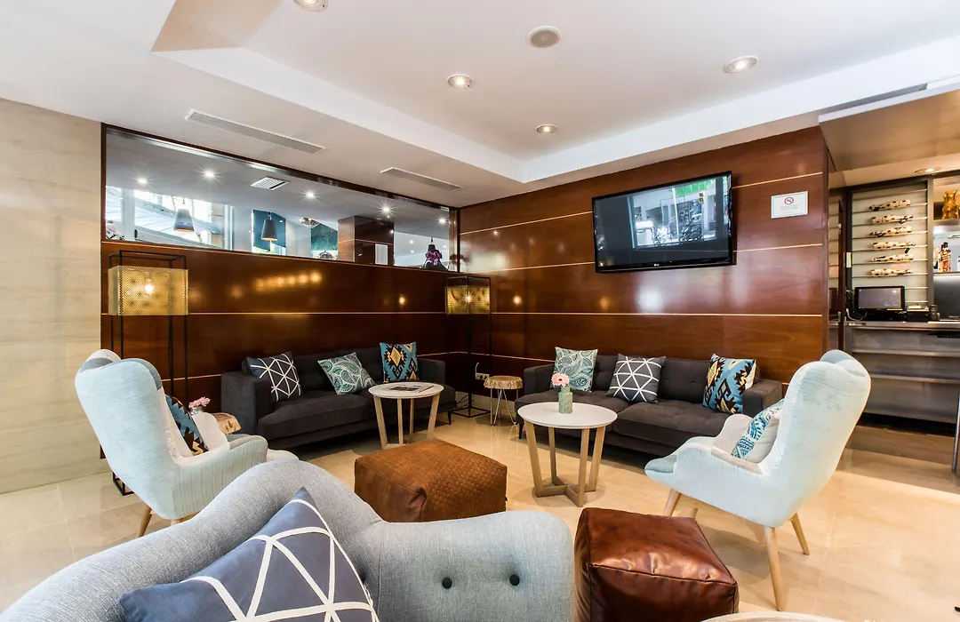Leonardo Hotel Barcelona Gran Via-1