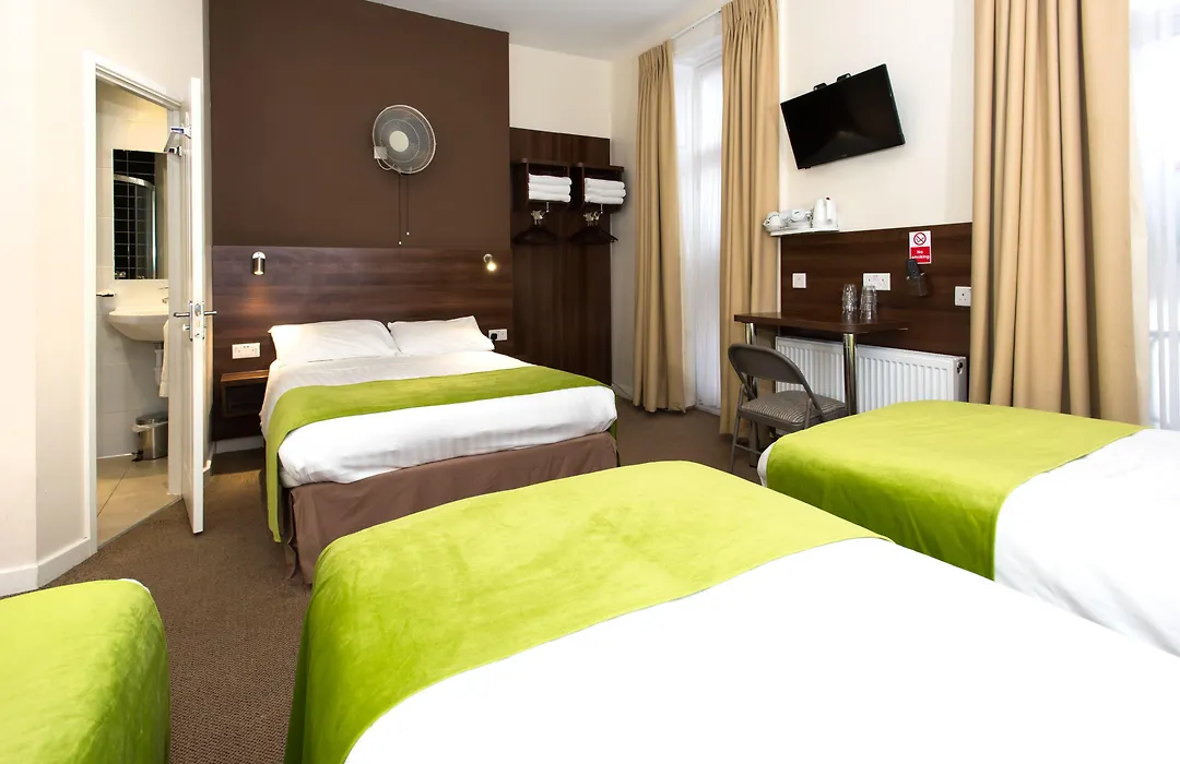 Marble Arch Inn-1