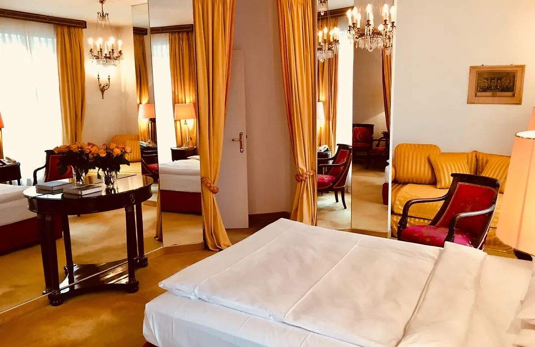 Hotel Opera-1