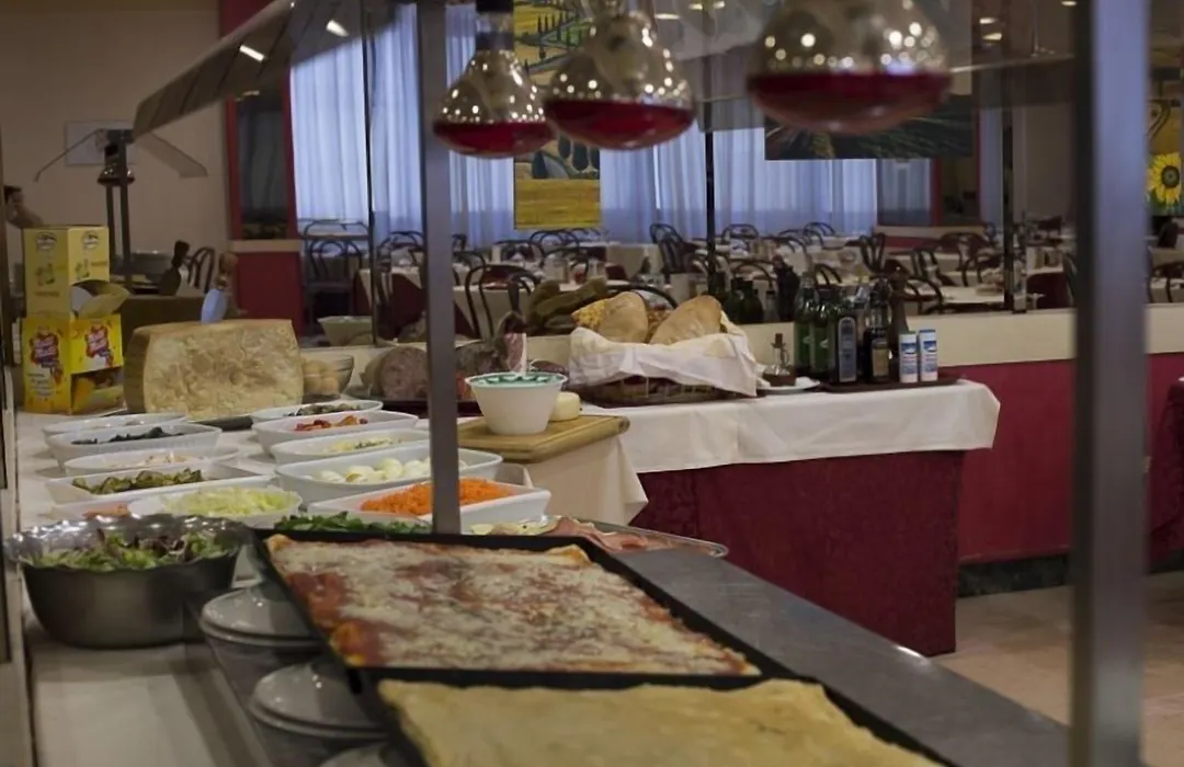 Hotel Miralaghi Family & Sport-1
