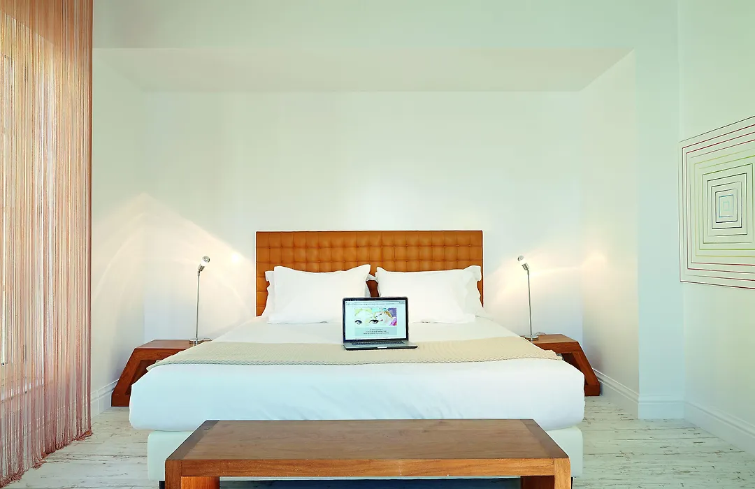 ATHENA, A Hotel to Live-1