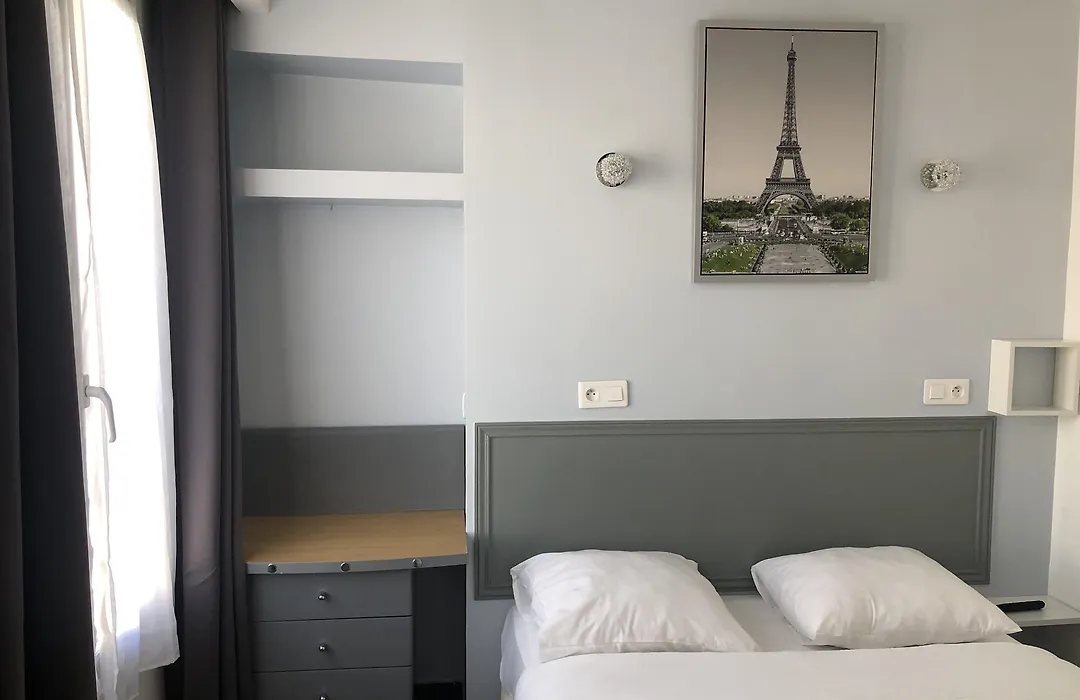 Hotel Clauzel Paris-1