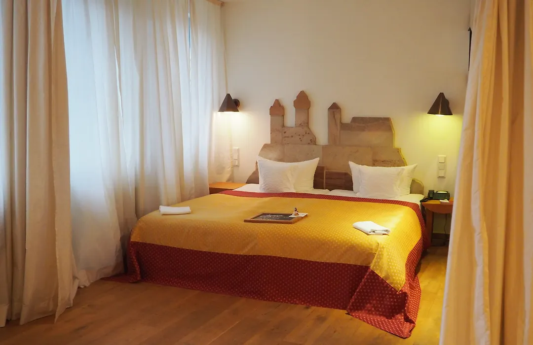 Hotel Drei Raben-1