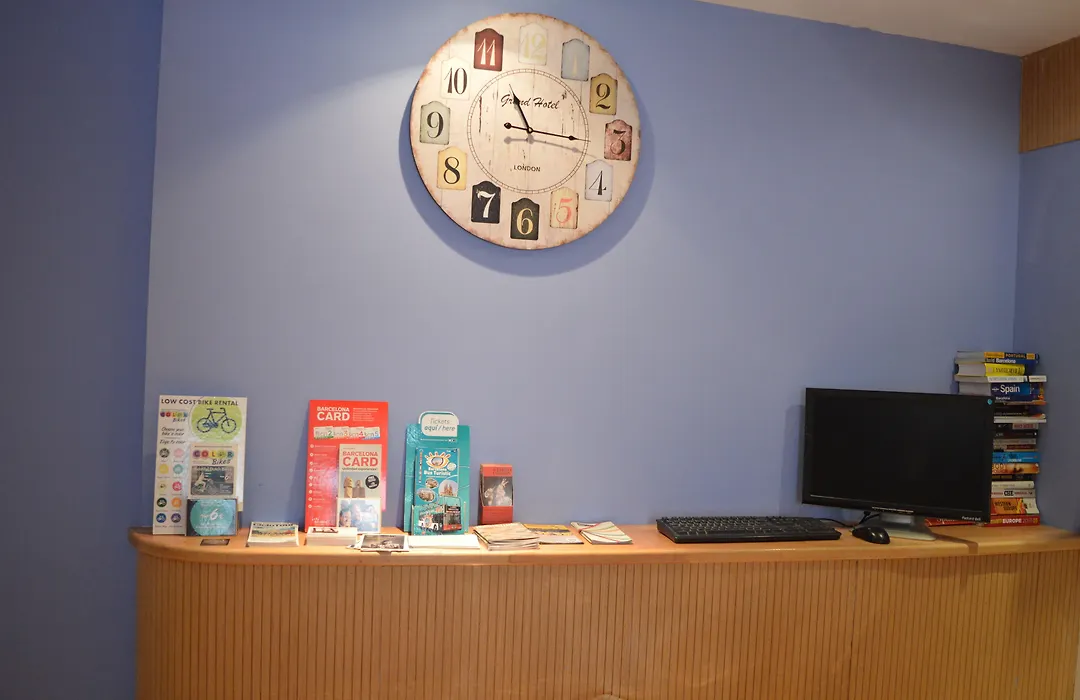 Somnio Hostels-1
