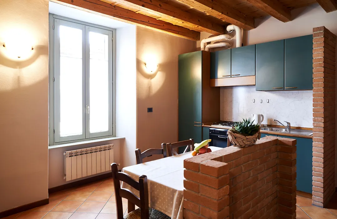 Antico Borgo-1