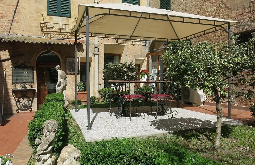 Piazza Paradiso Accommodation-1