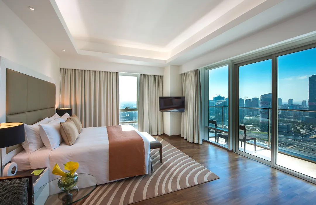 La Suite Dubai Hotel & Apartments Operated By Minor Hotels-1