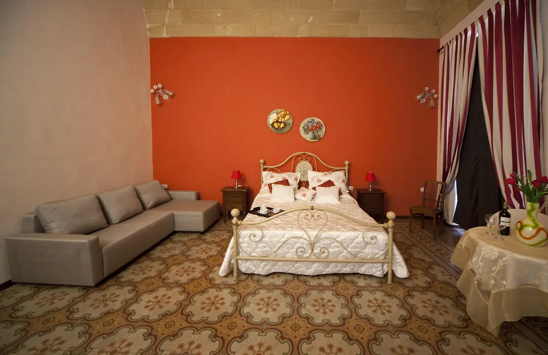 B&B Dimora San Vincenzo-1