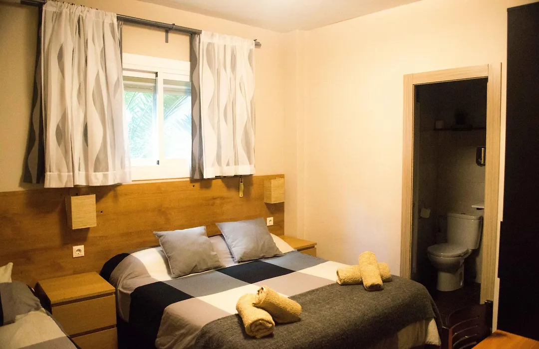 Hostal Alogar-1