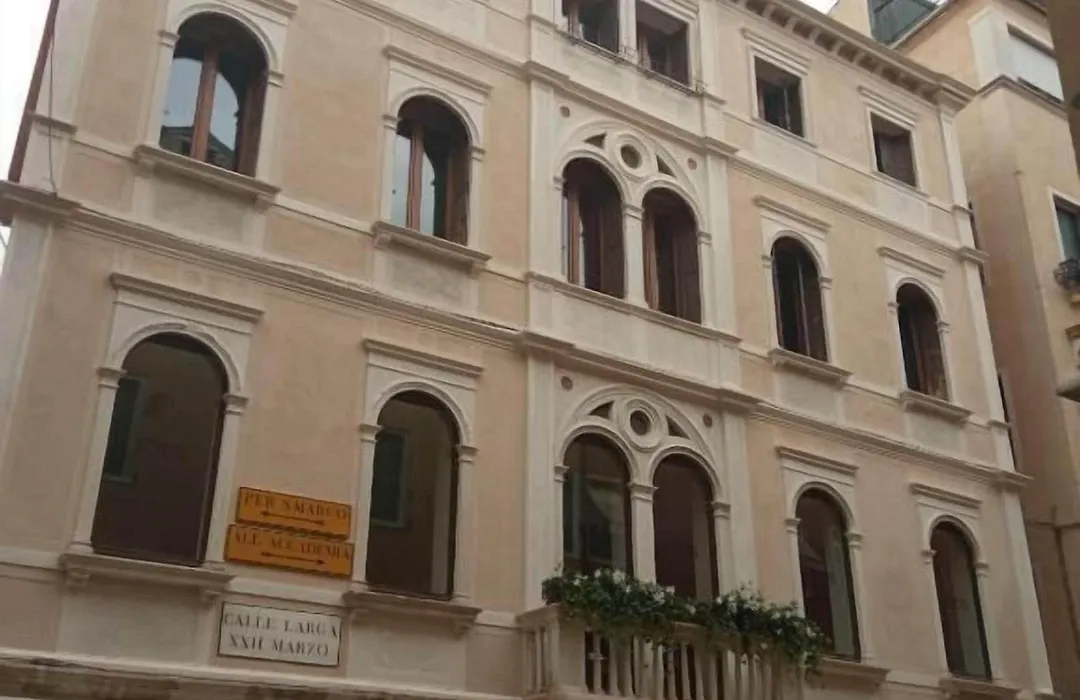 Ca' Pedrocchi-1