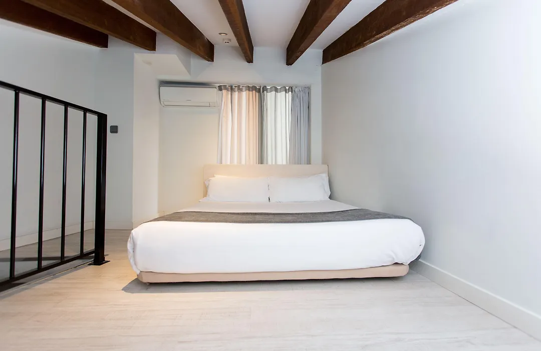 Room Mate Oliveira - City Centre, Valencia-1