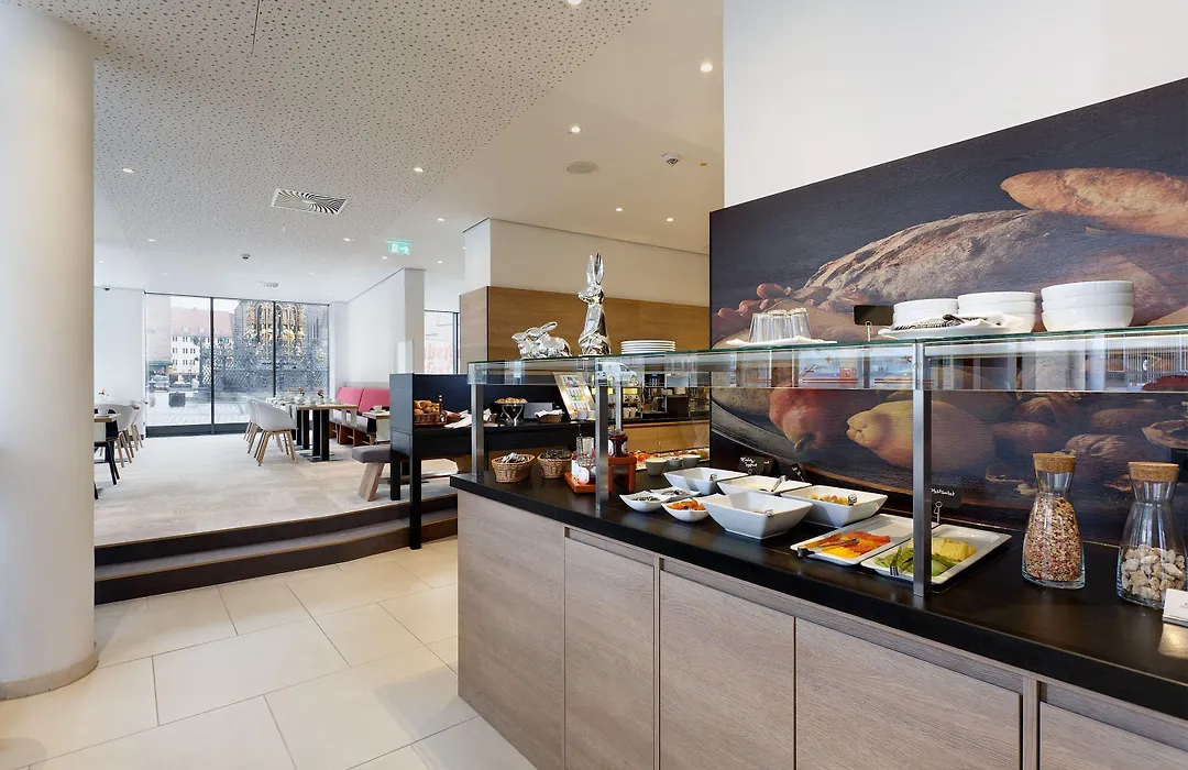 Sorat Hotel Saxx Nuernberg-1