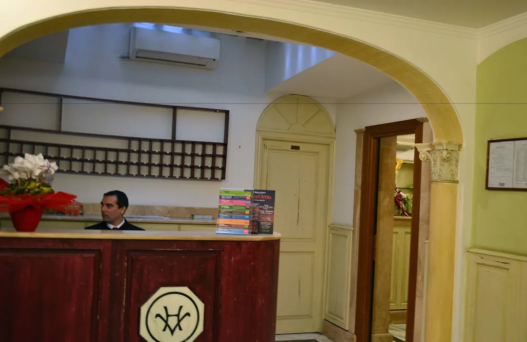Hotel Spagna-1