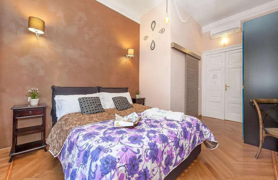 Sesto Suites Central-1