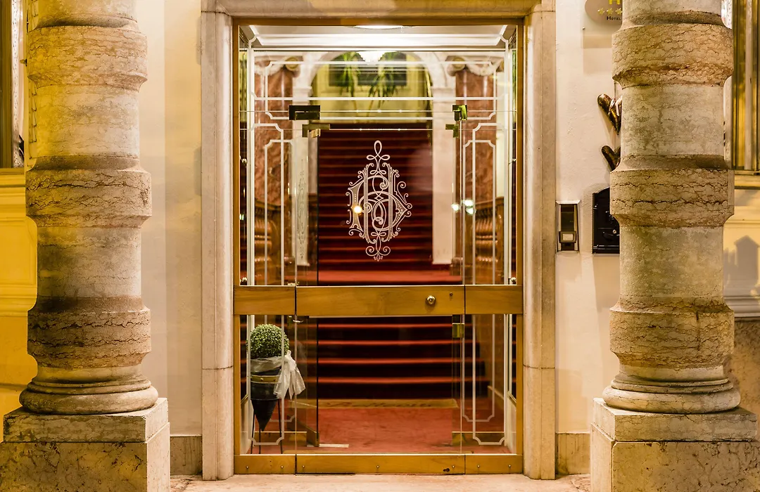 Grand Hotel Bellevue - Adults Only-1
