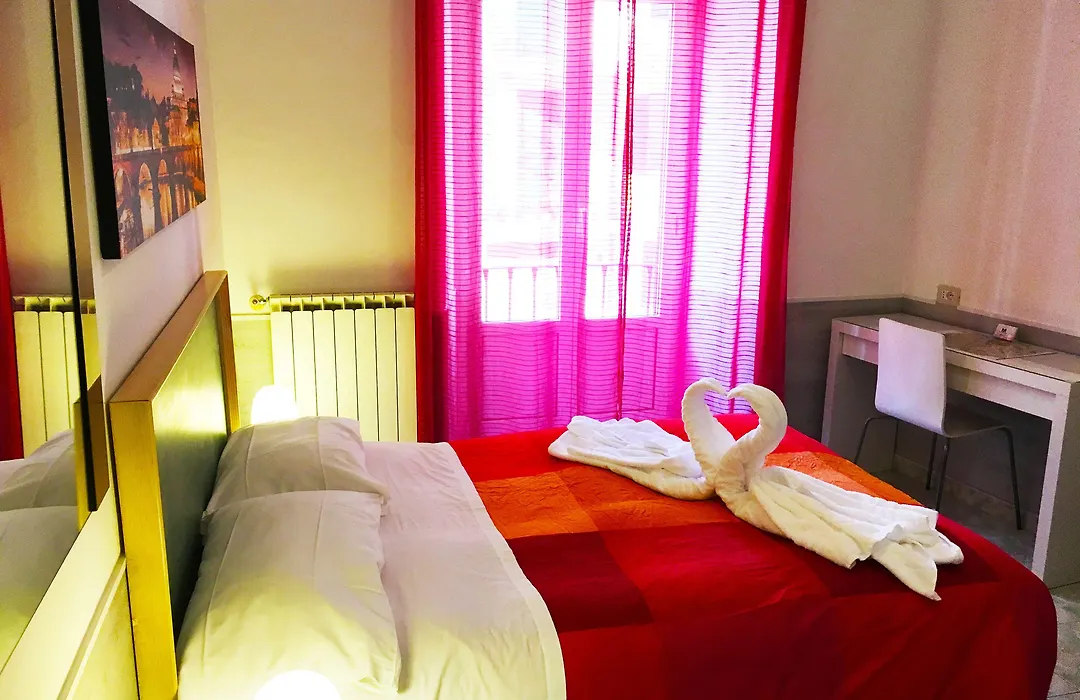 Roman Holidays Rooms Otranto-1