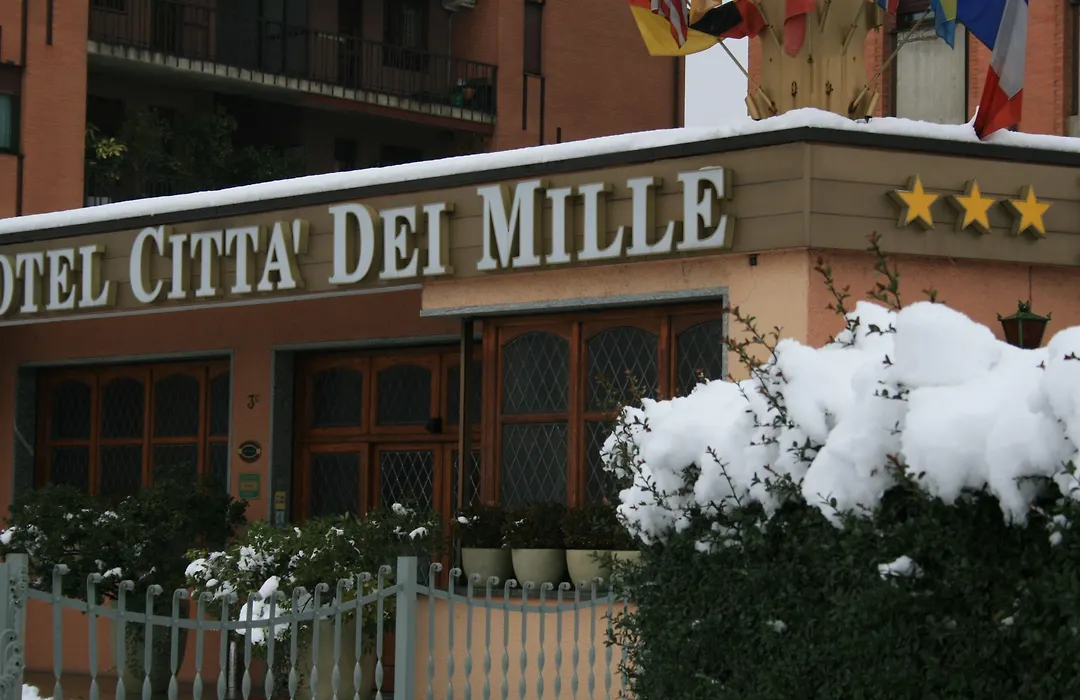 Hotel Città Dei Mille-1