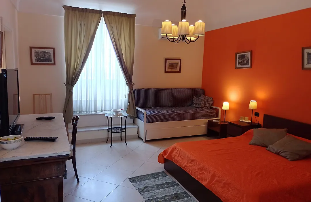 B&B Cupole E Campanili-1