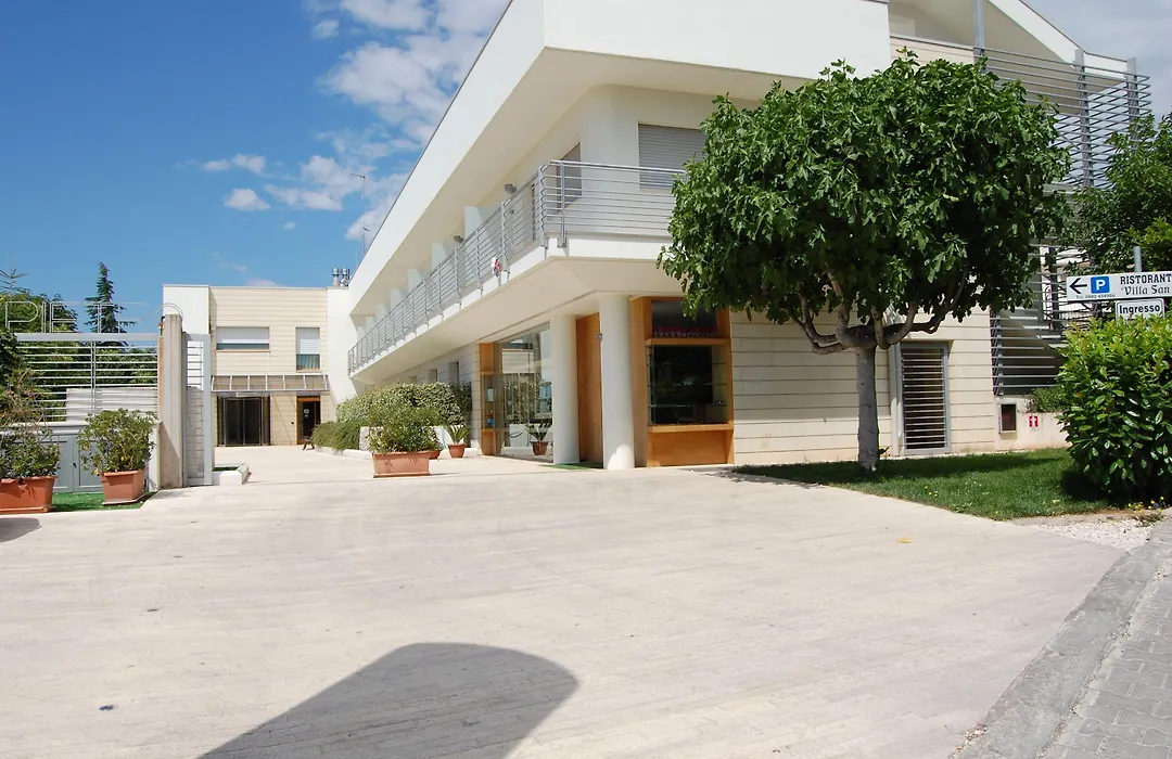 Hotel Villa San Pietro-1