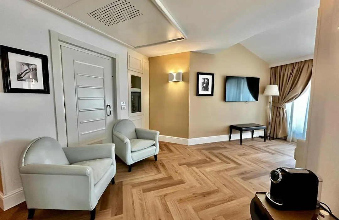 Maison Milano | UNA Esperienze-1
