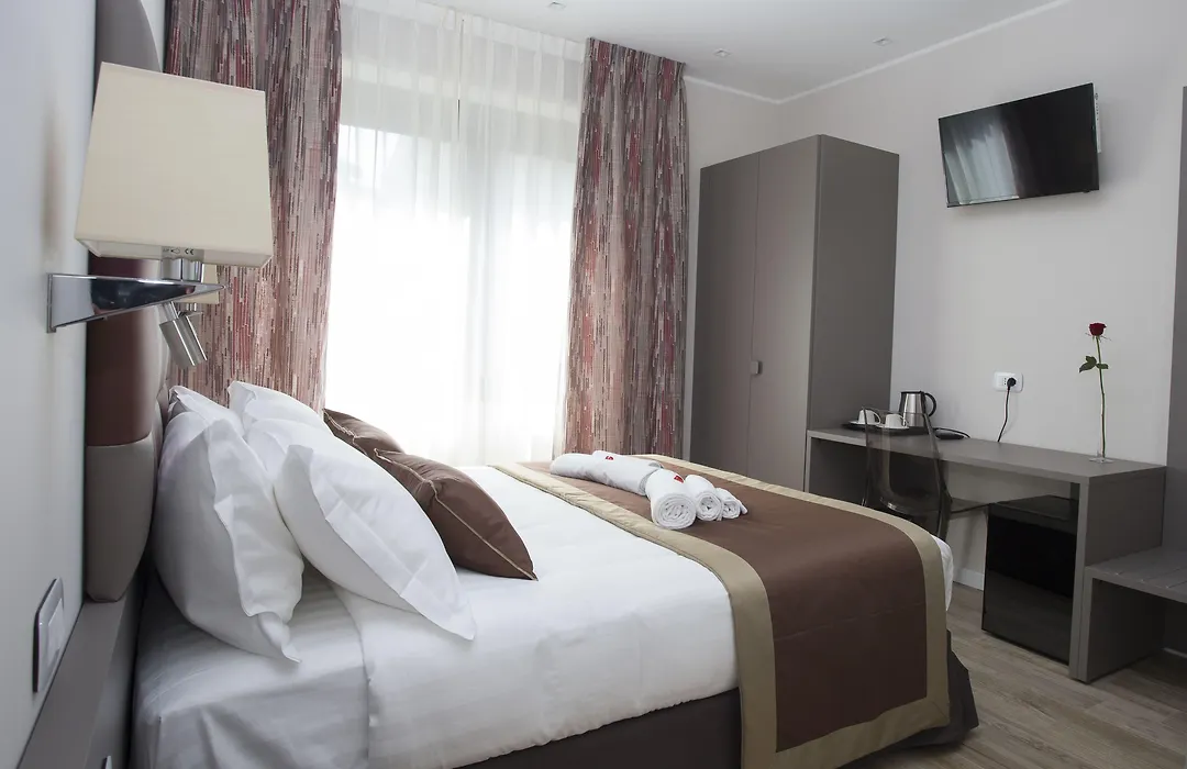 Leonardo Da Vinci Guest House-1