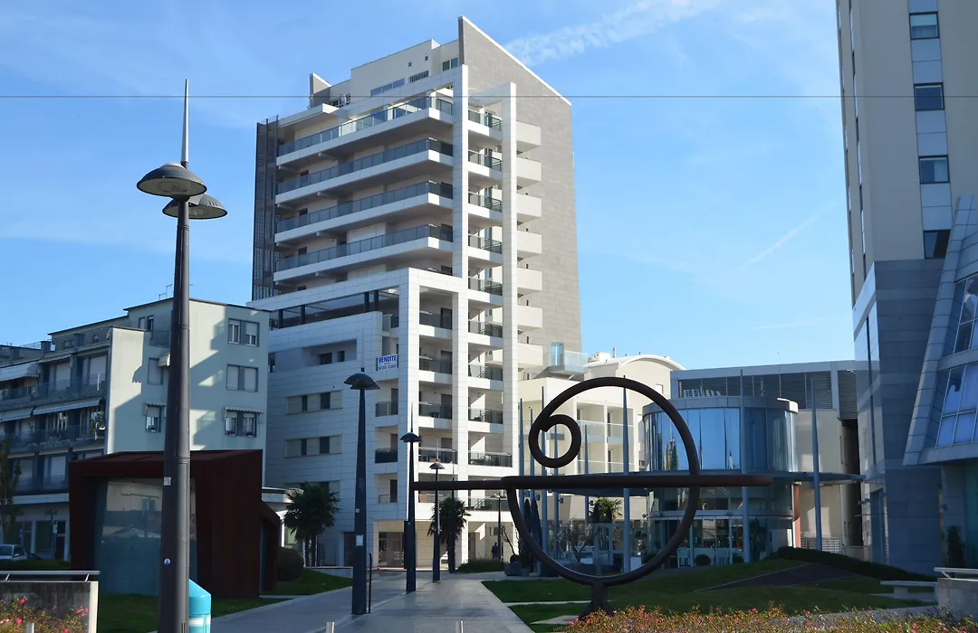 Hesperia Hotel & Residence-1