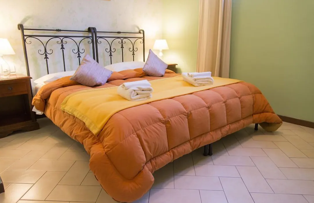 Florence Decamerone B&B-1