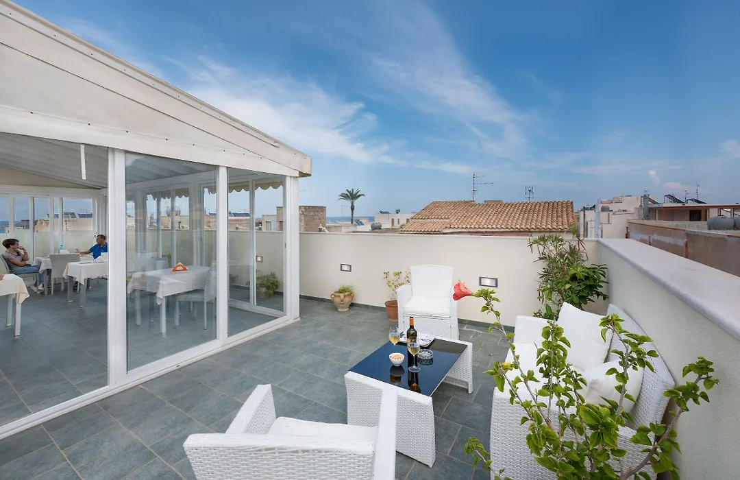 Hotel Biancolilla-1