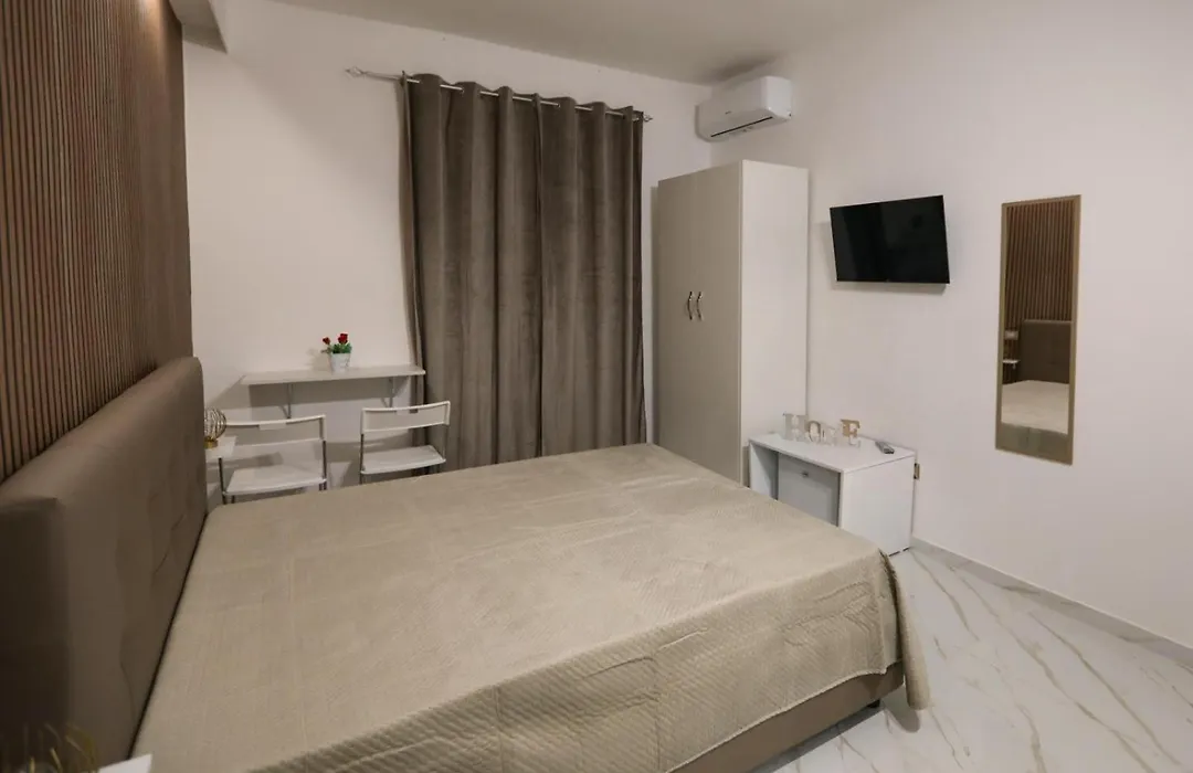 You And Me Room - 5 min dall'Aeroporto&Wi-Fi-1