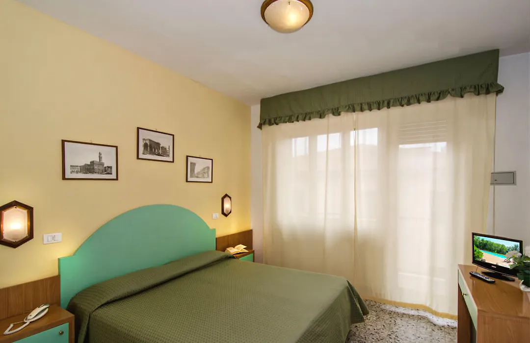 Hotel Stella D'Italia-1