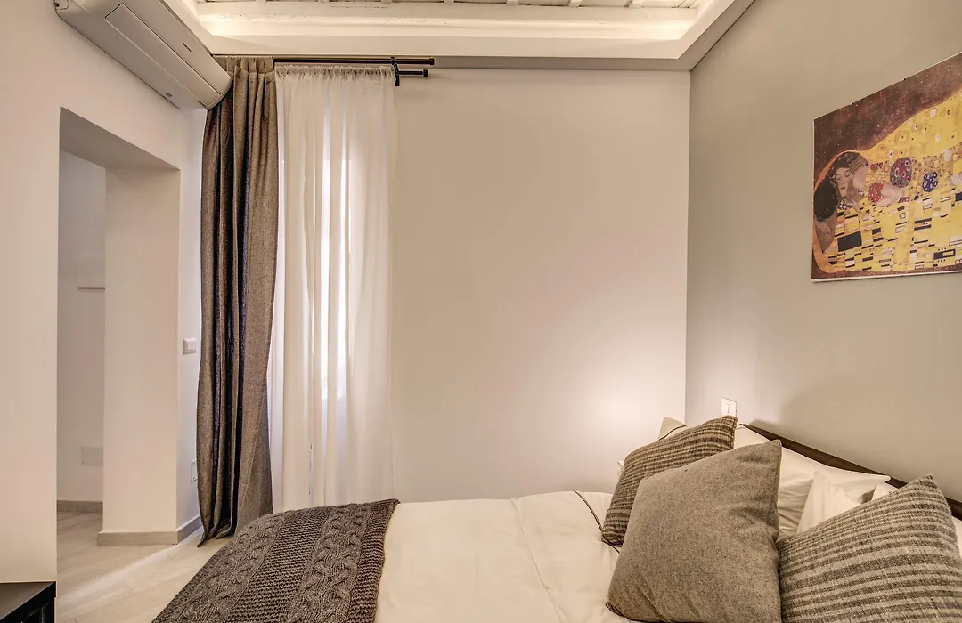 Residenza Costaguti-1