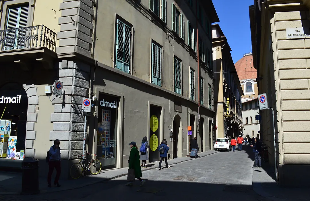 Boutique B&B Torre De' Conti-1