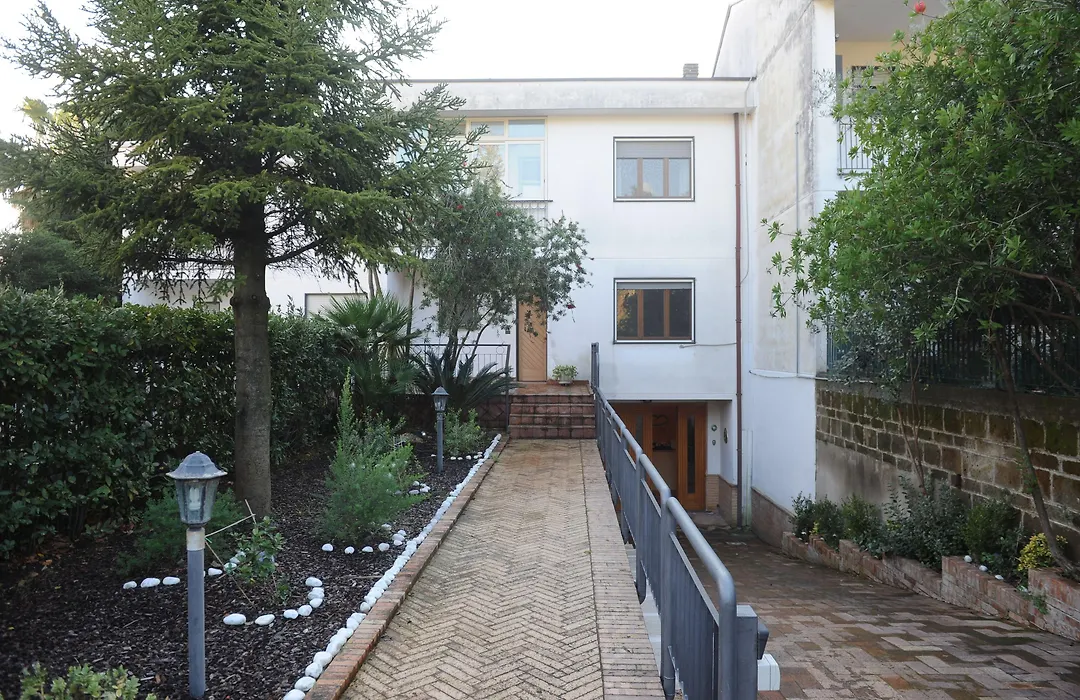 B&B Viale delle Colline-1