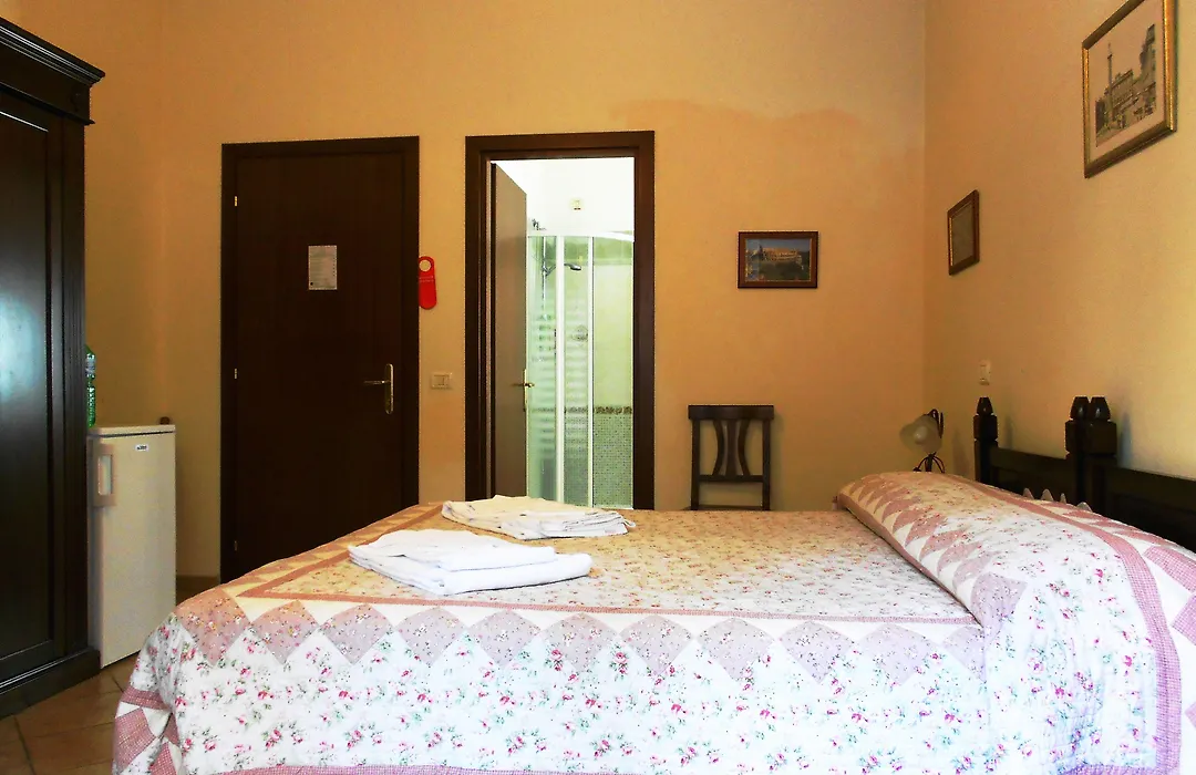 Ianus Guest House-1