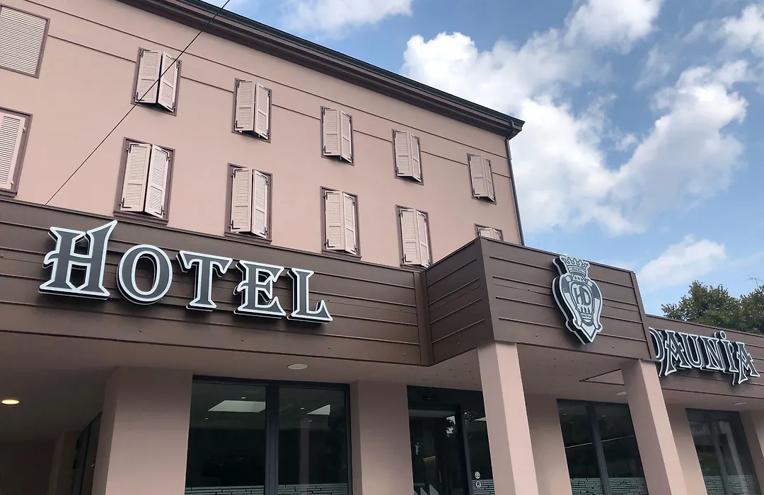 Hotel Daunia-1