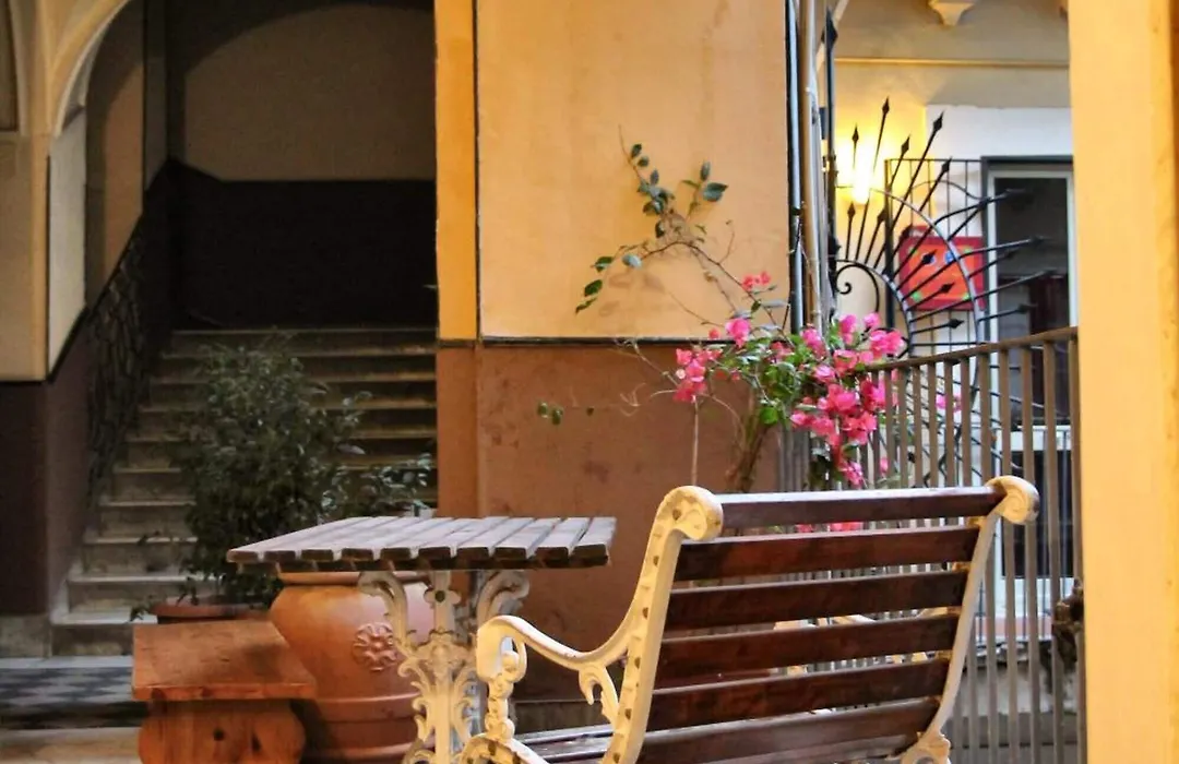 Cortile Stesicoro-1