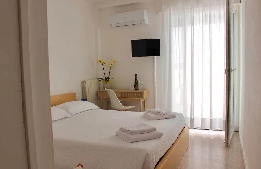 Hotel Rosa Dei Venti-1